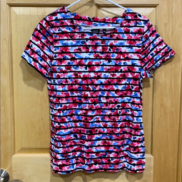 Rafaella Tops - Rafaella Floral shirt sleeve top stripes NEW Large